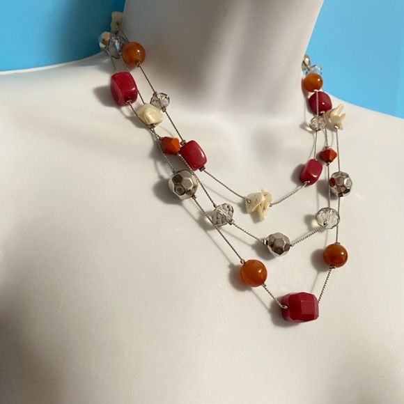 Silver Tone Glass Beads & Natural Shell Beads Sparkly Layered Necklace - Picture 6 of 6